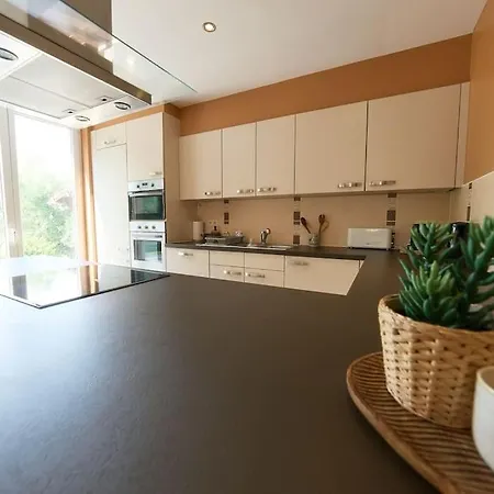 וילה La Reserve *